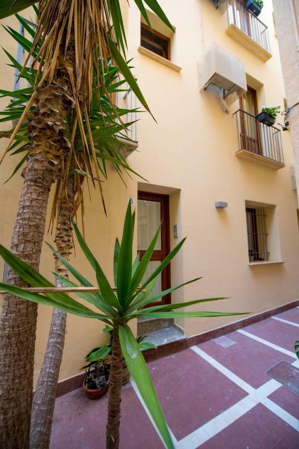 Macaria Apartments Trapani Bagian luar foto