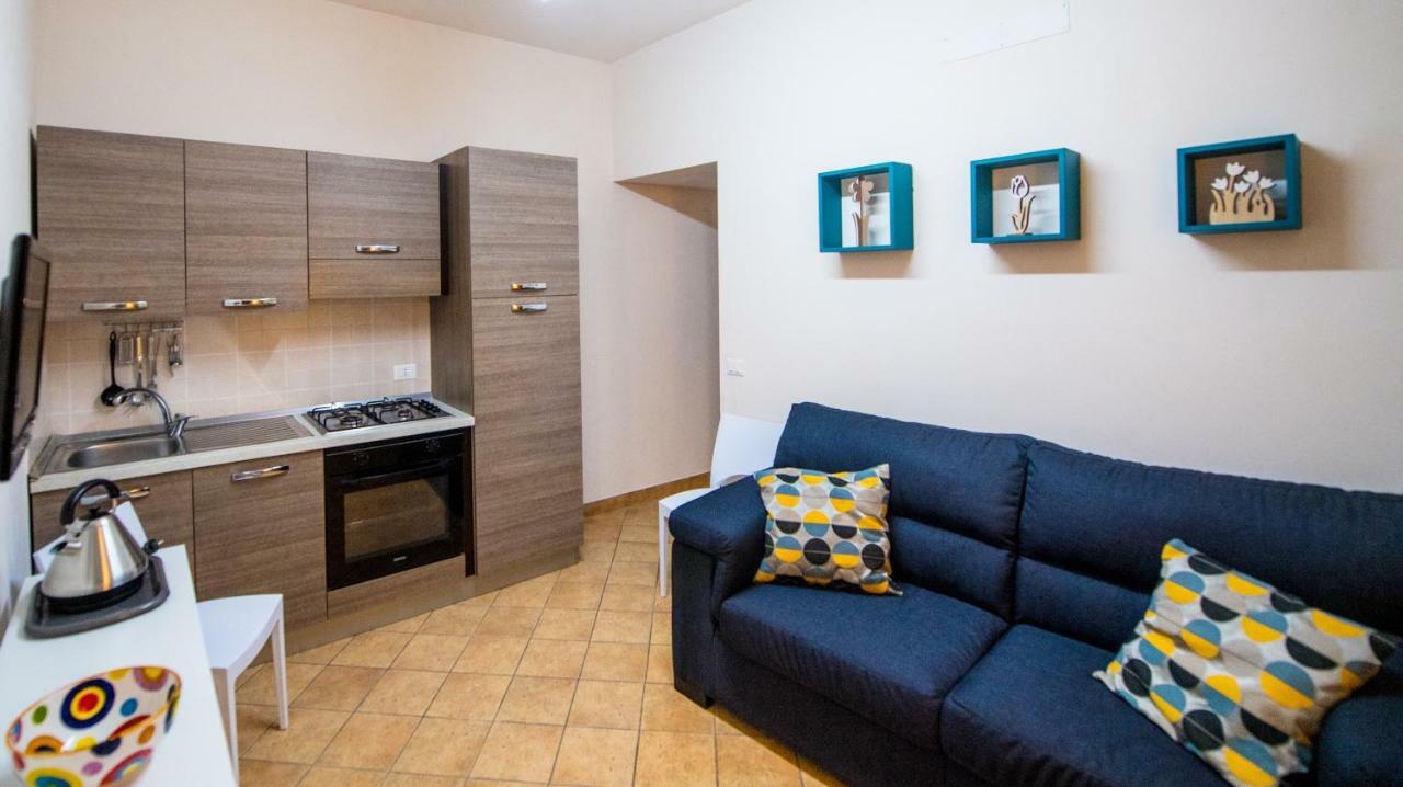 Macaria Apartments Trapani Bagian luar foto